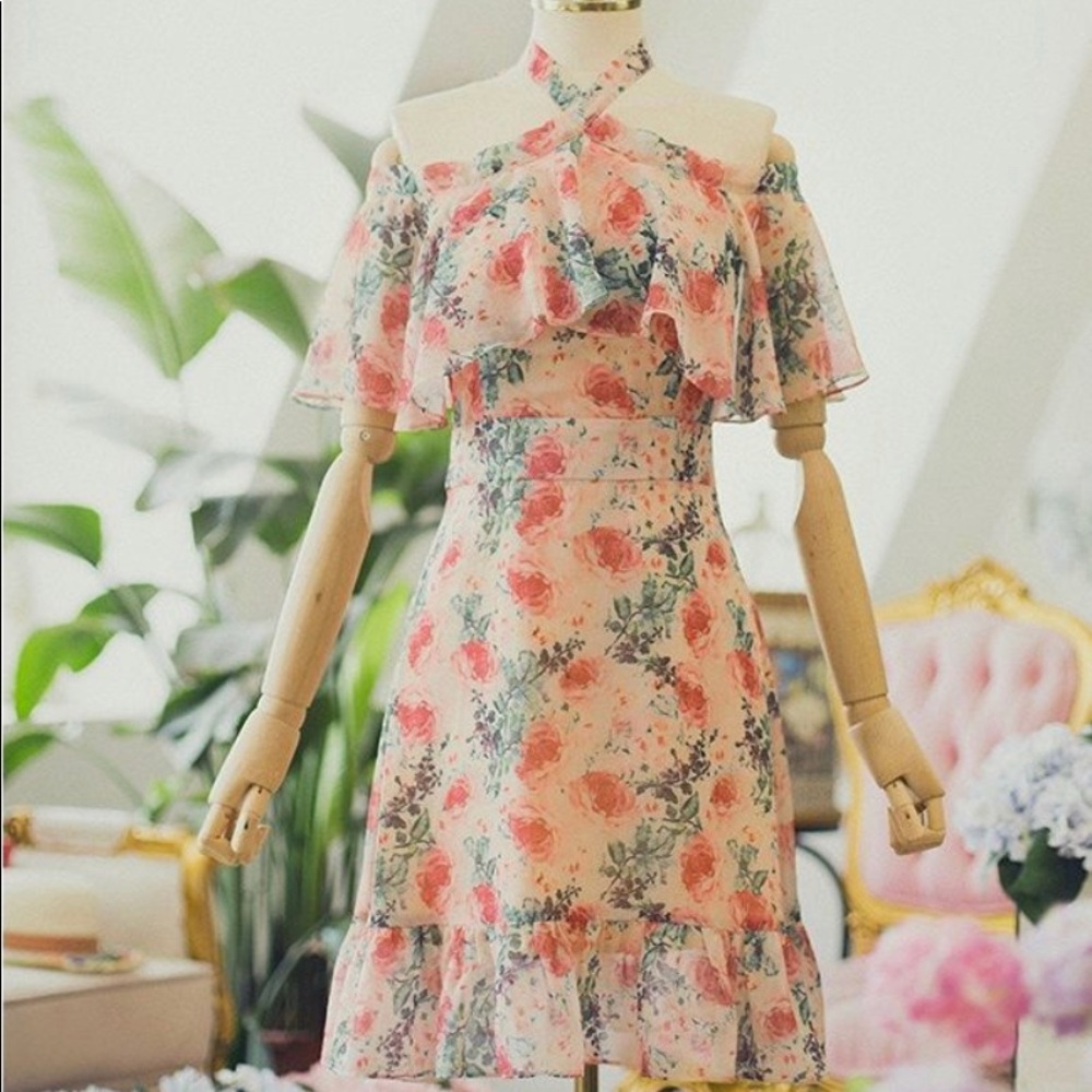 Off shoulder halter neck dress